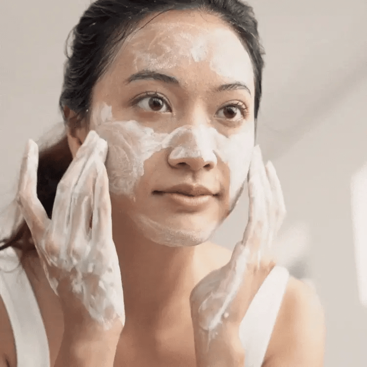 Turmeric Kojic Acid Soap Whitening & Brightening ( BUY 1 GET 1 FREE )